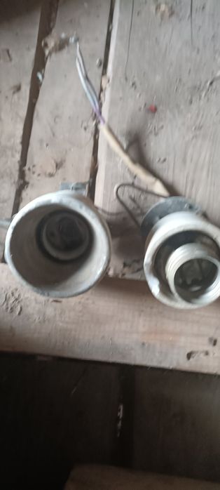 Уличный фонарь или теплица