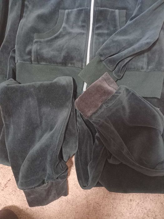 Спортивний  велюровий костюм Reebok на дівчинку-підлітка, розмір S