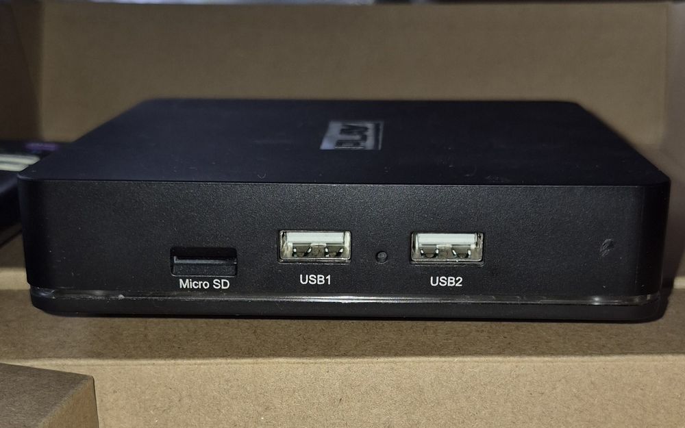 Android Tv box SDMC DVB . Rezerwacja