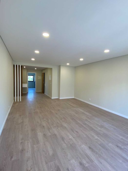 Apartamento T3 renovado em Marrazes