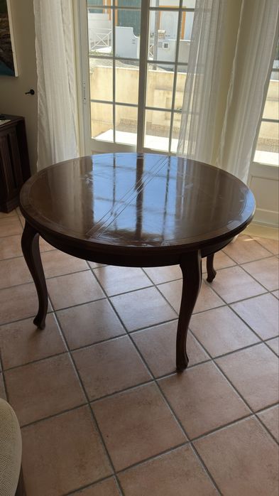 Mesa holandesa redonda oval