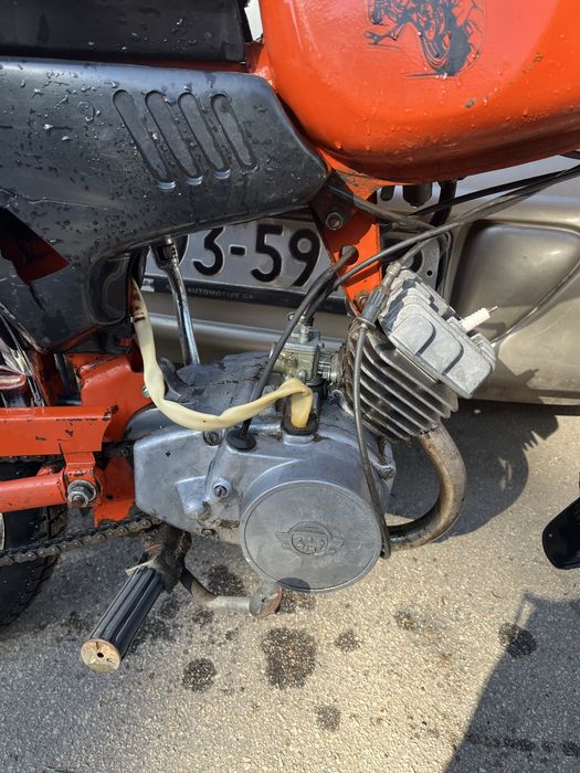 Продам мопед Карпати