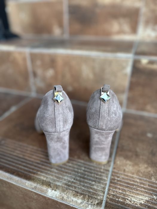 Туфлі натуральна замша 35 розмір