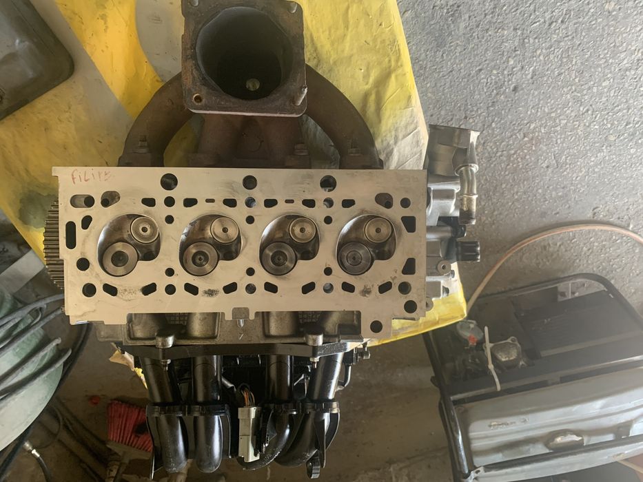Cabeca completa com valvulas rodadas e faceada citroen c2 c3   Cc1100