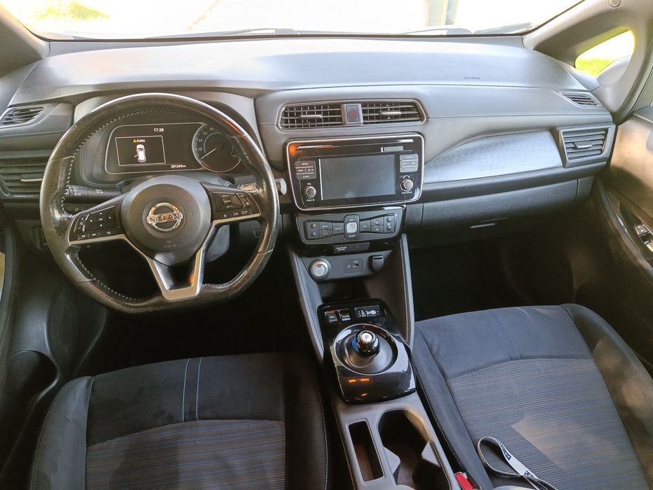 Nissan Acenta Elétrico