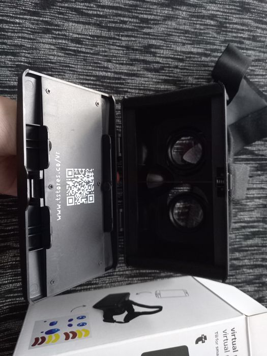 Virtual Reality Glasses64738430013699121