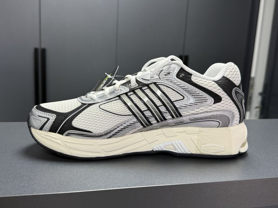 Оригінал  Adidas Response CL Originals IG6226/27см//30см/
