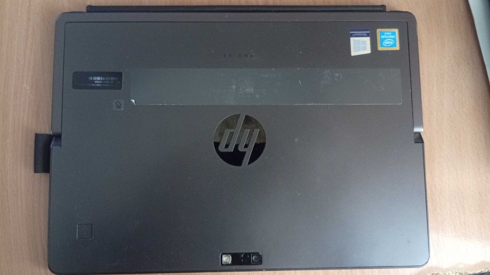 Ноутбук-планшет HP Pro x2 612 G2