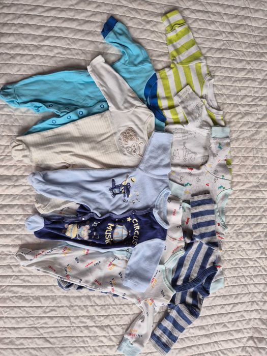 Ubranka niemowlęce chłopięce 50 56 MIX Mega XXL