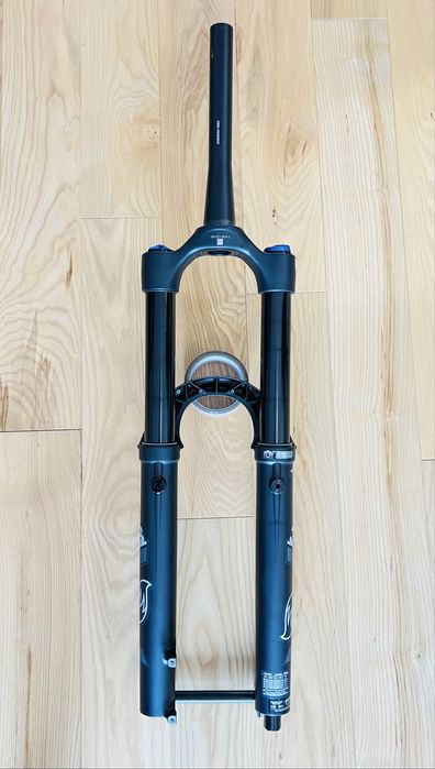 Fox 38 Rythm grip 180mm 29”