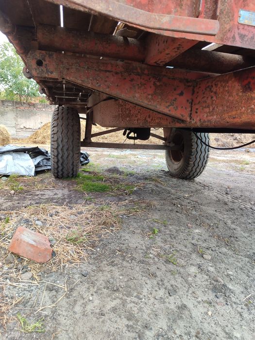 Przyczepa jednoosiowa wywrotka