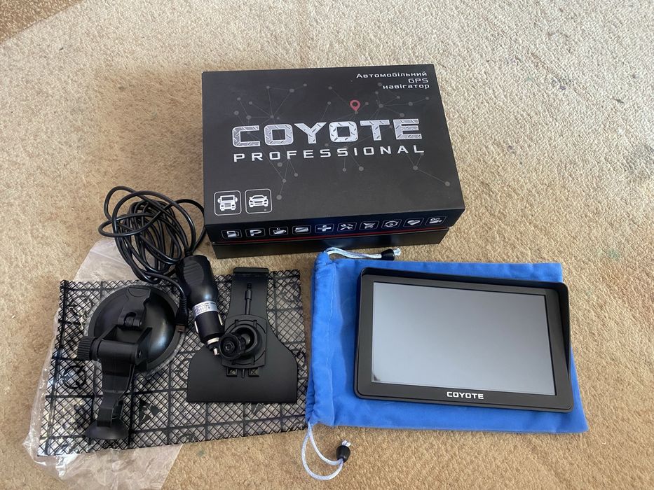 GPS Навігатор COYOTE для вантажного та легкогового транспорту
