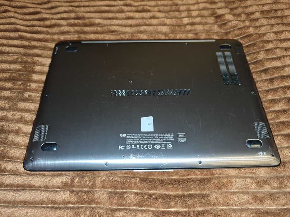 Laptop SAMSUNG NP730U3E 10GB Intel I5 SSD 233GB