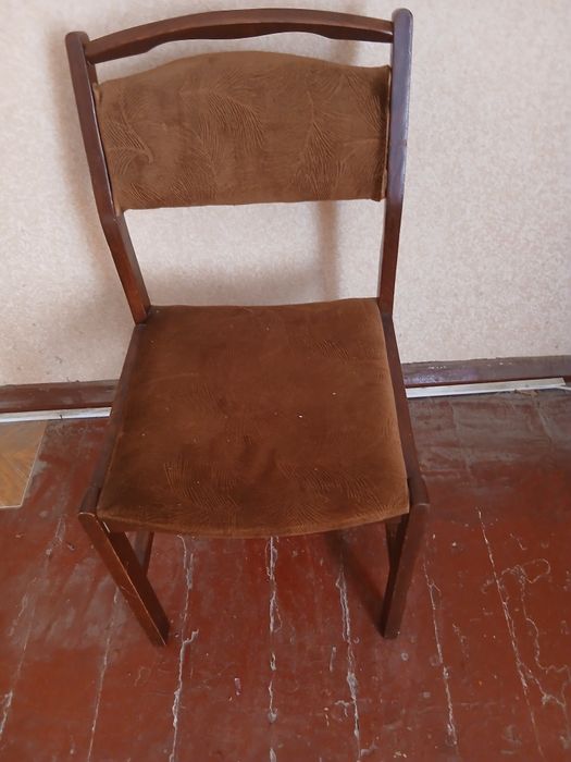 Продам меблі та техніку
