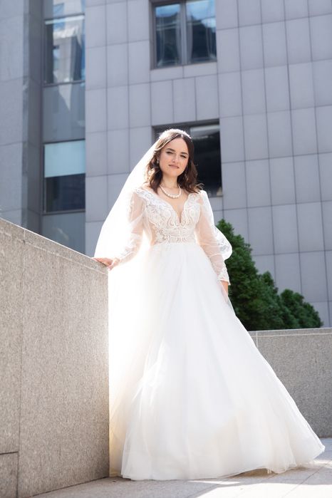 Весільне сукня в гарному стані