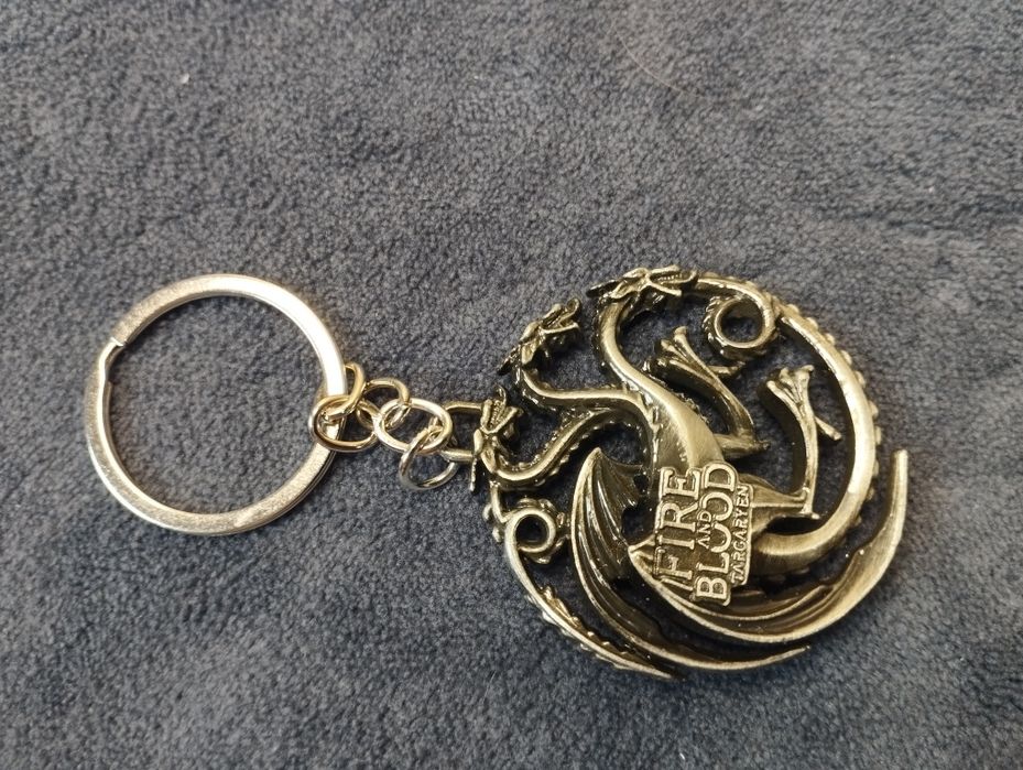 Brelok fire and blood Herb rodu Targaryen Gra o Tron