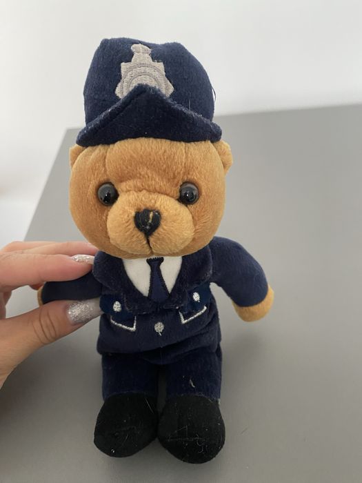 Maskotka angielski policjant 23cm