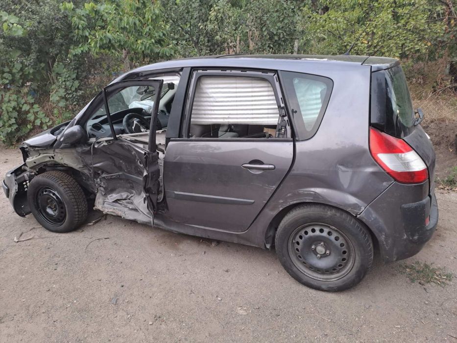 Шрот/запчастини,розбор Рено Сценік 1.9 дизель 2007рік