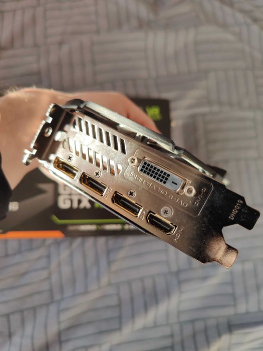 AORUS GTX 1060 Xtreme 6G, GDDR5, відмінний стан, без майнінгу.