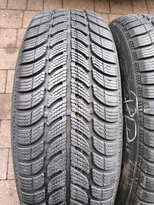 Opony Zimowe 175/65R15 Dębica Frigo 2