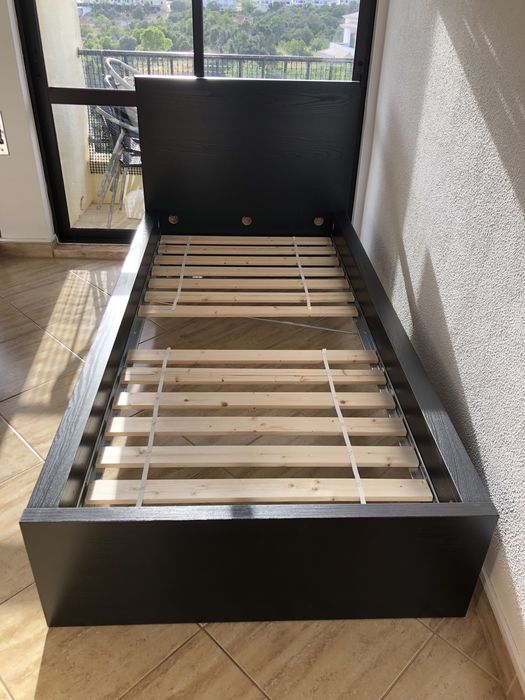 Estrutura de Cama IKEA Malm – 90x200 cm (Preta)