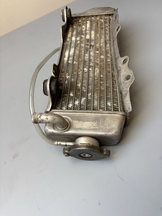 Chłodnica Prawa YAMAHA YZF450 / 250 R 02-05