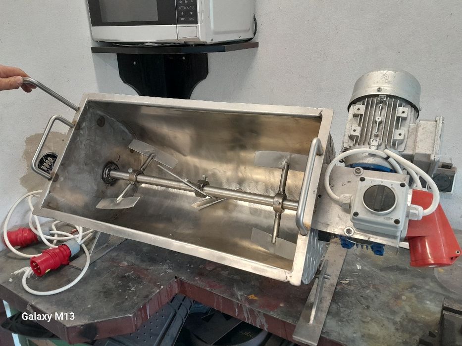 Maszynka do mięsa, mieszadlo garmażerka wsad 30kg