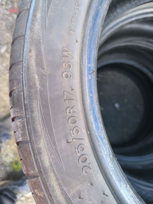 Резина літня  205/50 R17