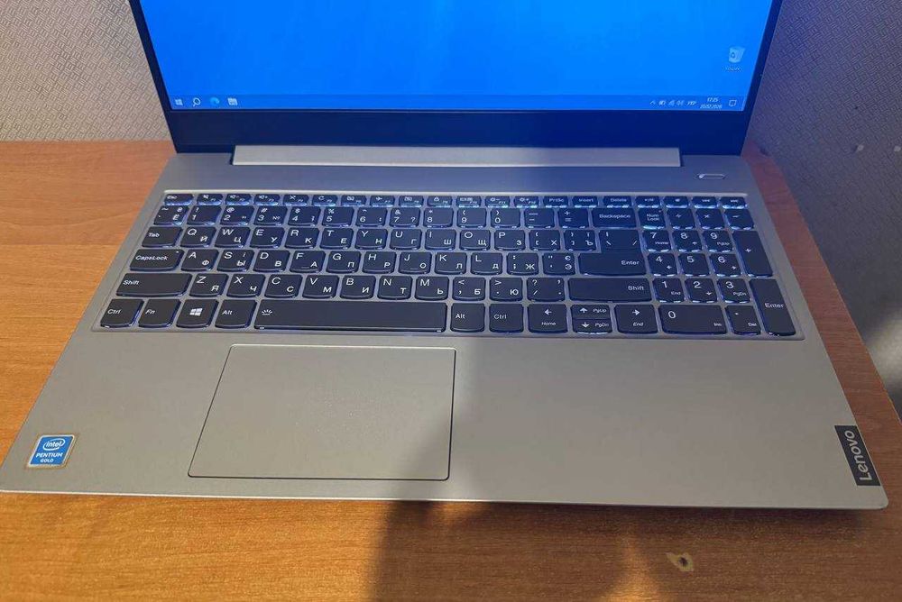 Бізнес металевий ноутбук в ідеальному стані Lenovo S340