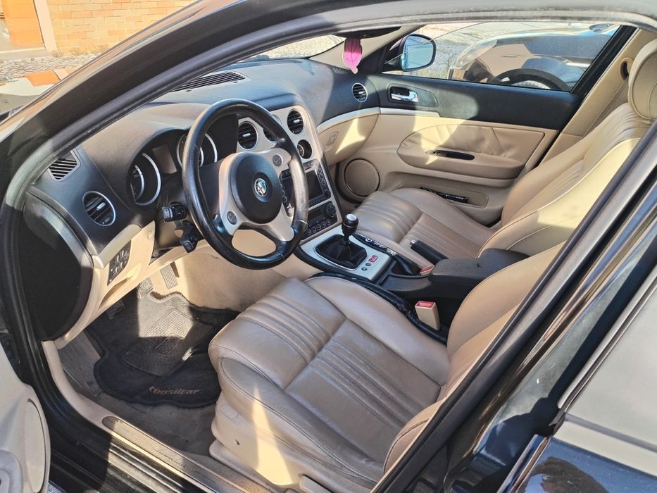 Alfa Romeu 159 16v 1.9 jtdm 150cv