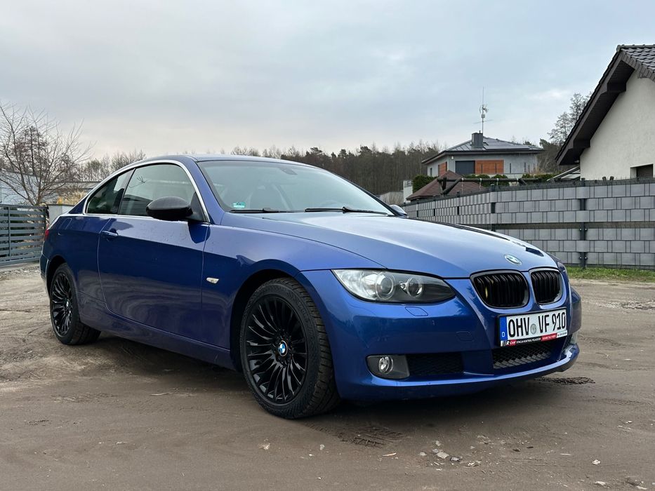 BMW Seria 3 325i 3.0 218KM Klimatronik Manual ABS Alufelgi 18”Skóra