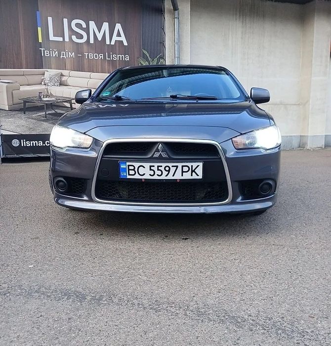 Mitsubishi Lancer 2009 X - покоління