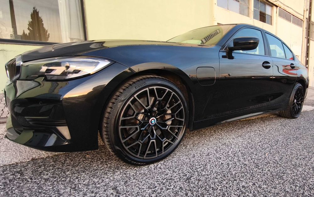 BMW 330 e Corporate Edition Auto