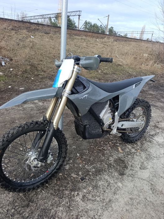 Stark varg 80hp новий