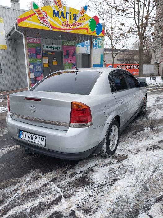 Opel Vectra 2004 рік