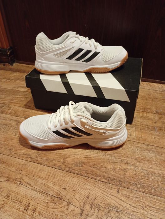 Sprzedam buty anty poślizgowe