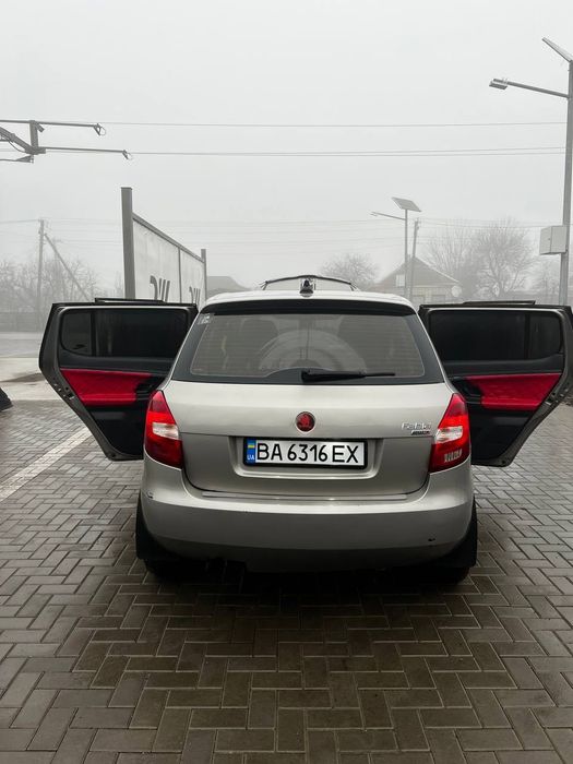 Skoda FABIA 2010 в рідній фарбі!