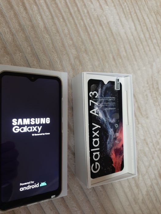 Продам телефон samsung