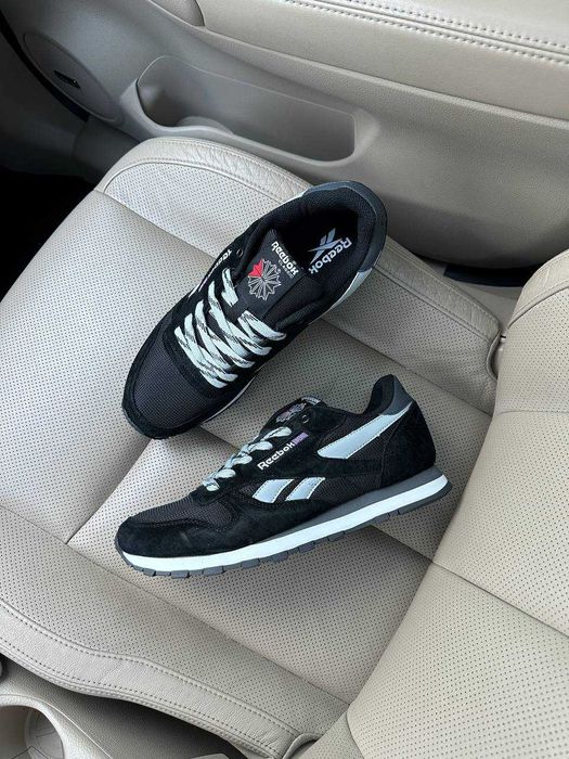 Кросівки Reebok Classic Black/White  premium
