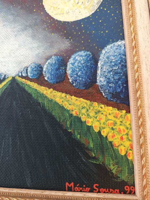 Hortênsias e Tulipas ao Luar: (Óleo sobre platex, 37,2x37,3 cm)