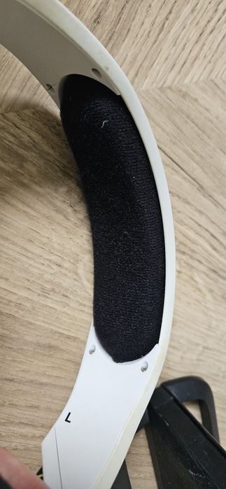 Sluchawki bezprzewodowe nauszne białe Scullcandy PLYR 1 Gaming headset