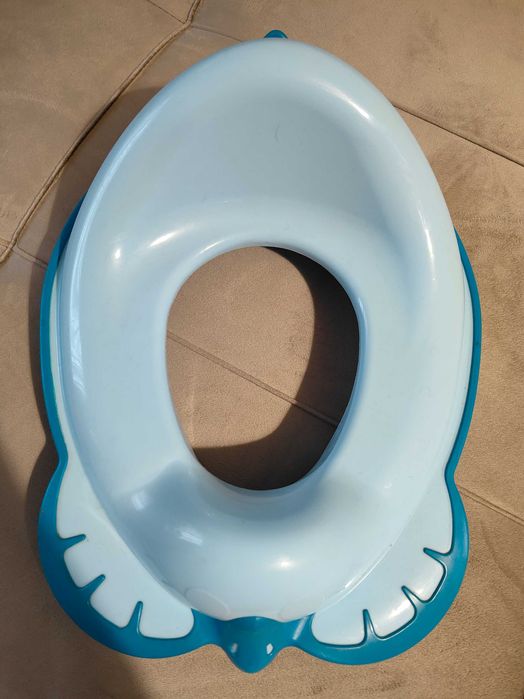 Дитяче сидіння на унітаз