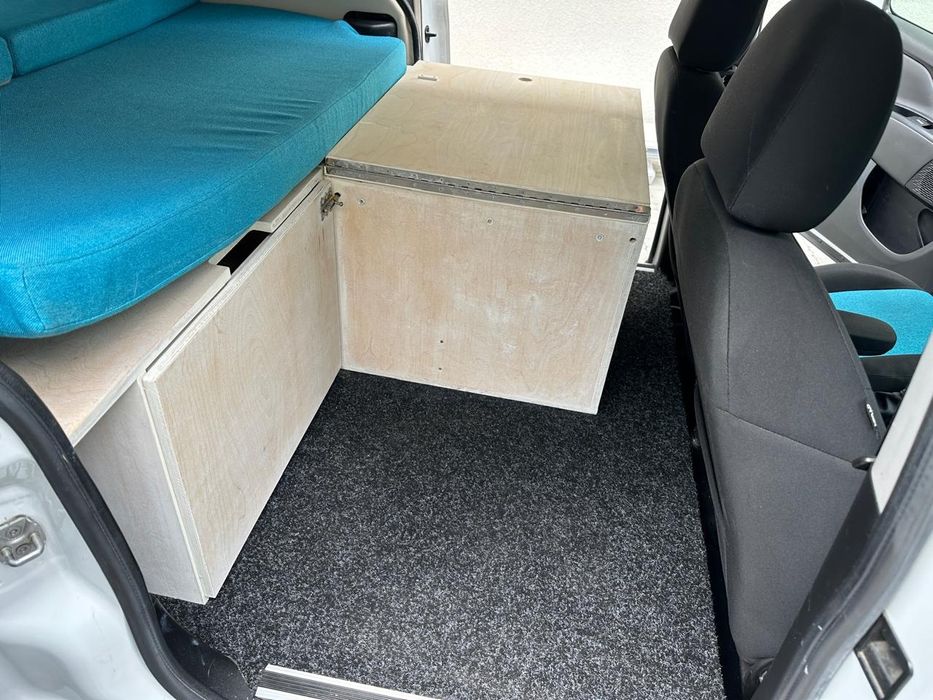 Dodge Promaster City (Fiat doblo)2015 года.