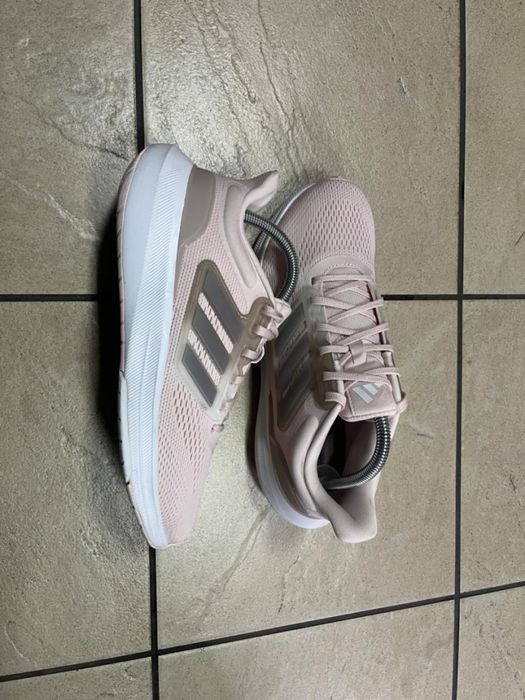 Кросівки Adidas Ultrabounce 41 р.