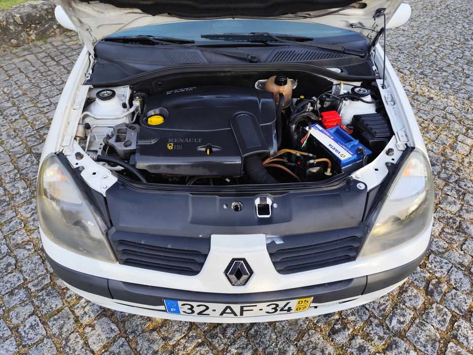 Renault Clio 1.5 Dci 80 Cv´s - Nacional - Motor com 150 Mil Km´s - 5 Lugares - Revisão Feita