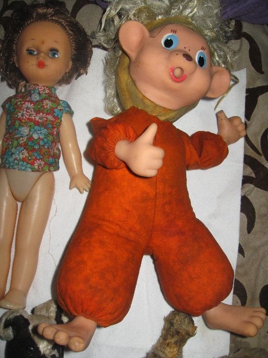 Lalka Lala Piesek Miś Plastuś Harmonijka Bąk Zabawka z PRL Polskie