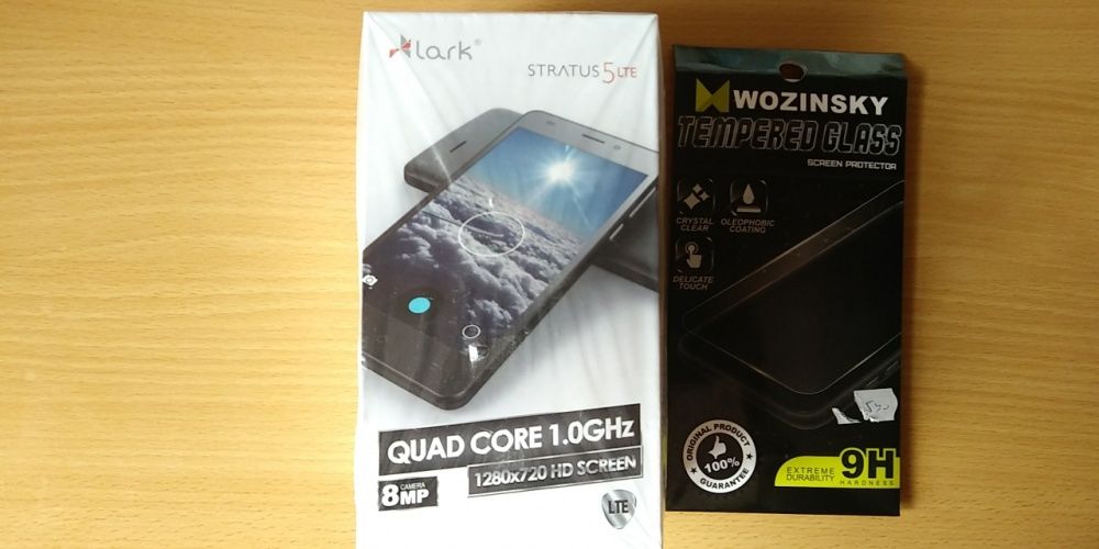 Lark stratus stratus