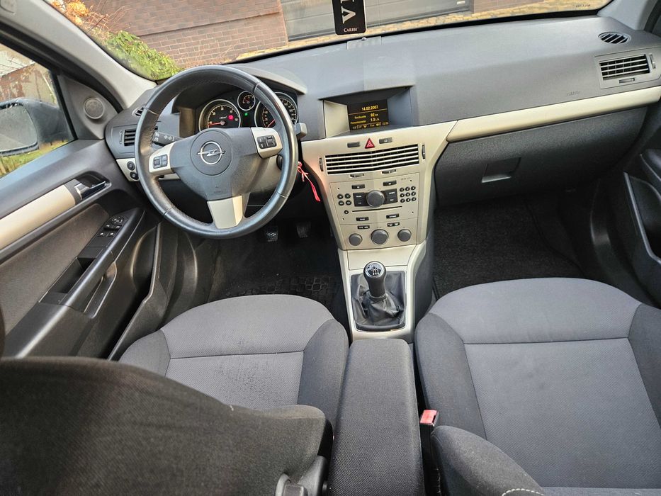 Opel Astra H 1.9 2007 stan bdb