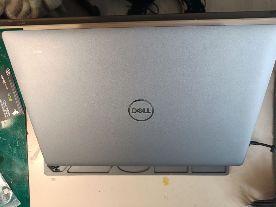 DELL 5410 Nvme 250m2, 16Gb. DDR4, i5,dotyk