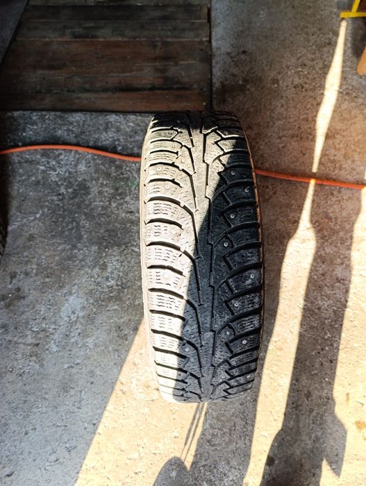 Шини Nokian Nordman 5  185/75 R14 на металевих дисках 4*100 Kia,Hyunda